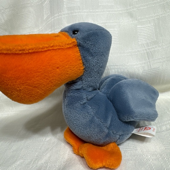 Ty Scoops retired pelican rare no tag great condition - Picture 7 of 9